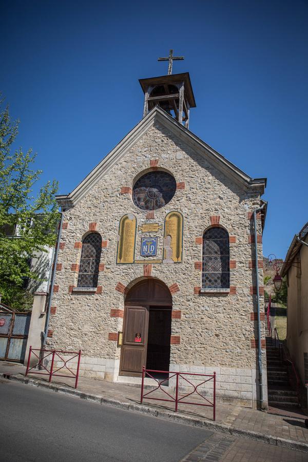 Le Sauvage Château-Renard Exterior foto